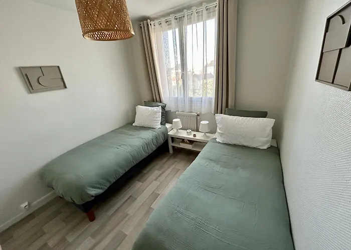 Cocon Cosy Verdoyant - Free Private Parking, Breakfast, Wifi, Netflix Caen