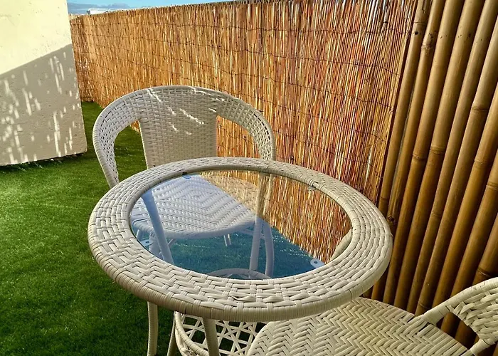 Cocon Cosy Verdoyant - Free Private Parking, Breakfast, Wifi, Netflix 公寓 *